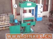 供應高溫平板硫化機