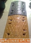 大量批發橡膠減速帶